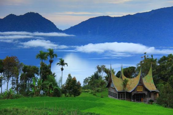 Wisata Alam di Sumatera: Menjelajahi Keindahan Alam Indonesia